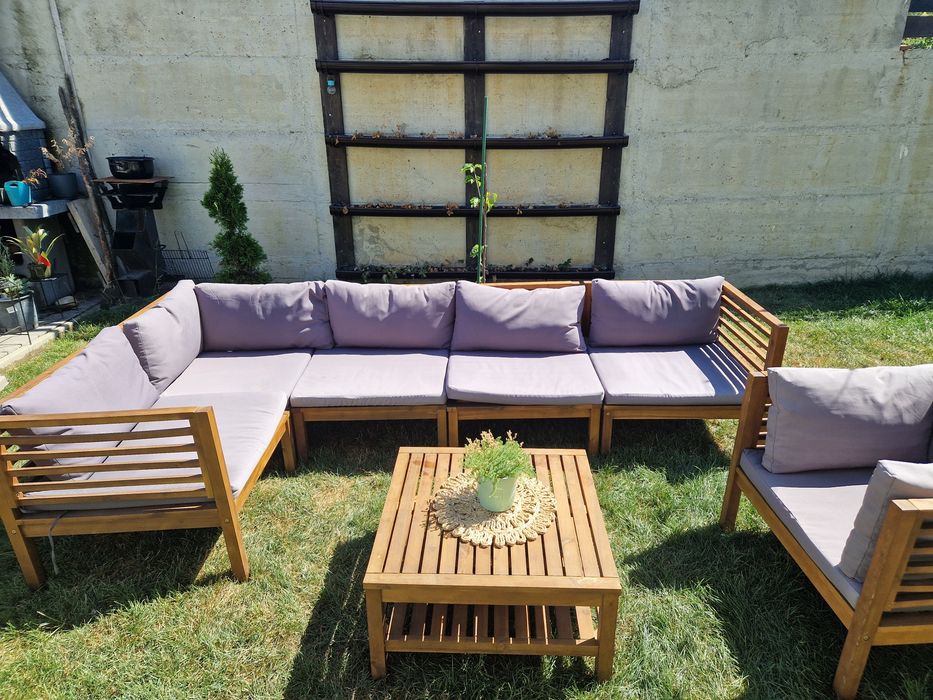 Vând mobilier gradina