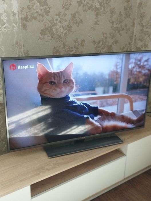 Смарт ТВ LG 47 LB 650 V -ZE