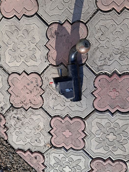 Продам Фаркоп Пассат