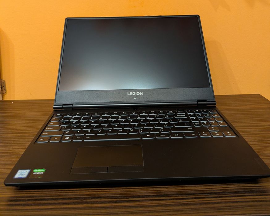 Vând Laptop Gaming Lenovo Legion Y540-15IRH, RTX 2060-6GB, 16GB RAM