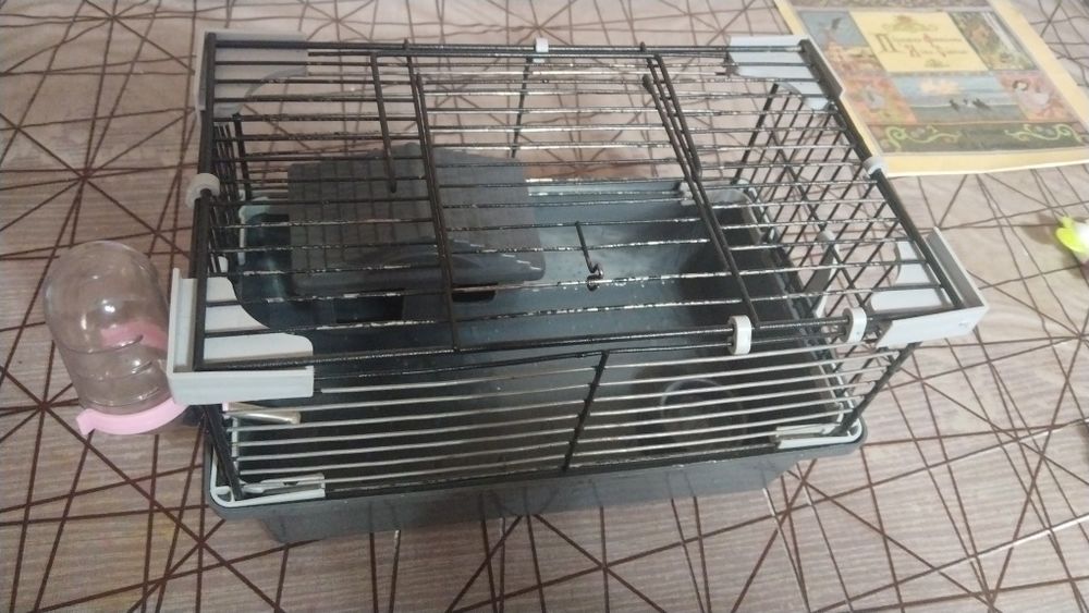 Продам клетку для хомяка