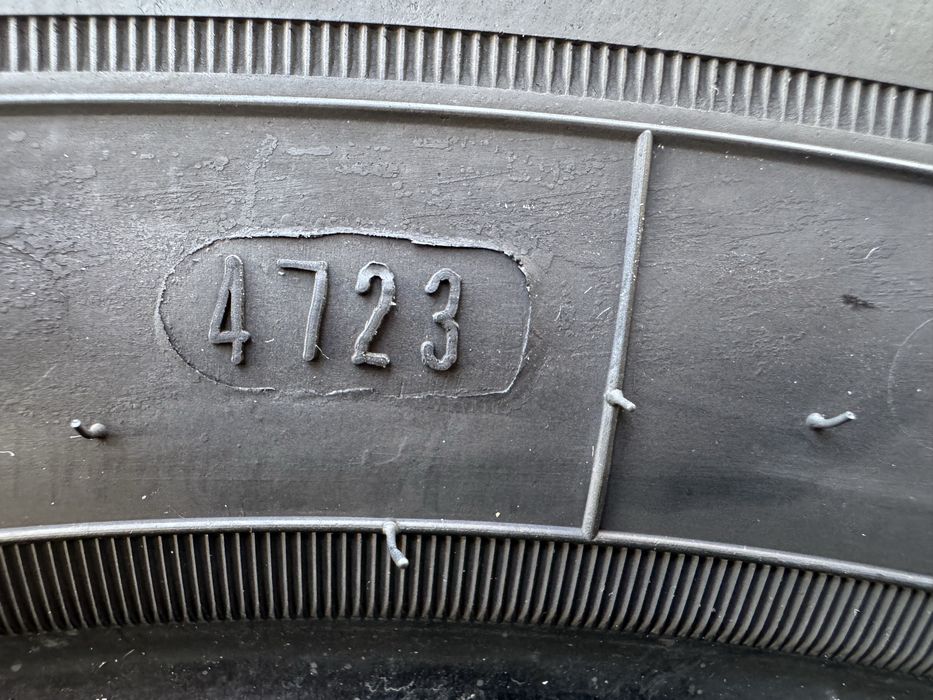 215 65 16C Goodyear