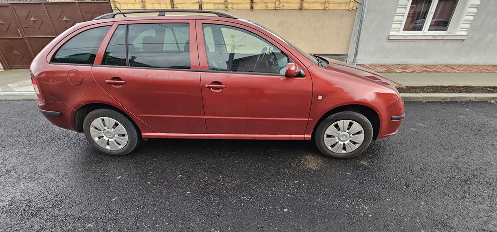 Autoturism Skoda Fabia Break/Combi