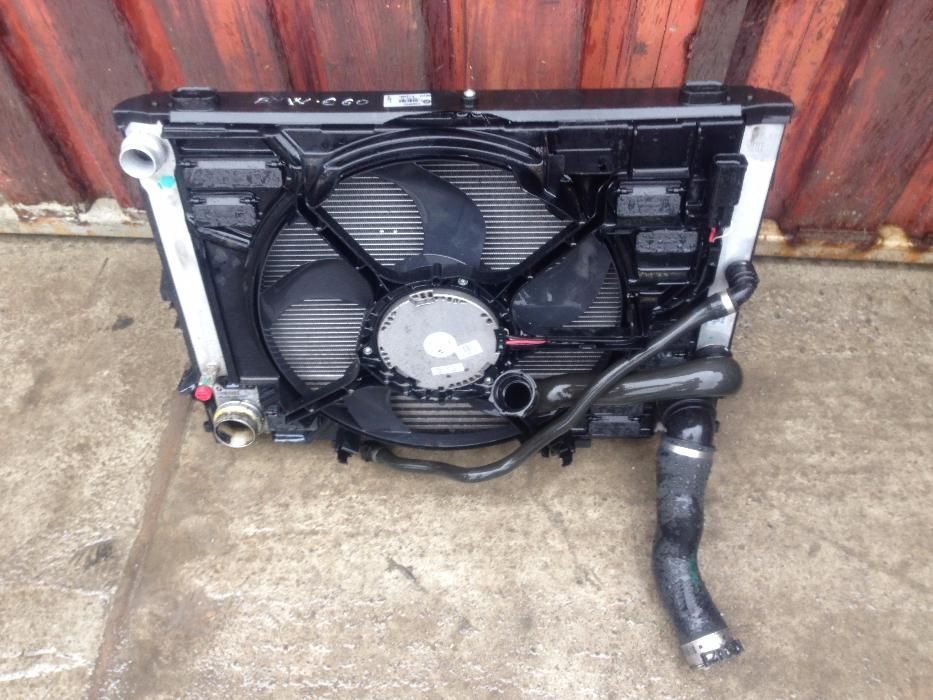 set radiatoare bmw e60 an 2009