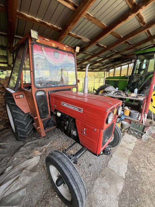 Universal 445 1995 model Export