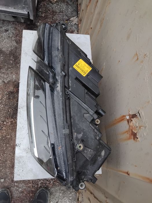 Оригинален FULL LED фар за Skoda Octavia 3 Facelift (5E1941015F)