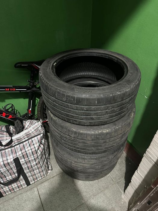 Продается летняя резина!!