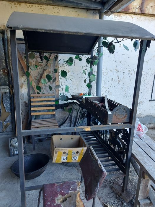 Беседка с мангалом,