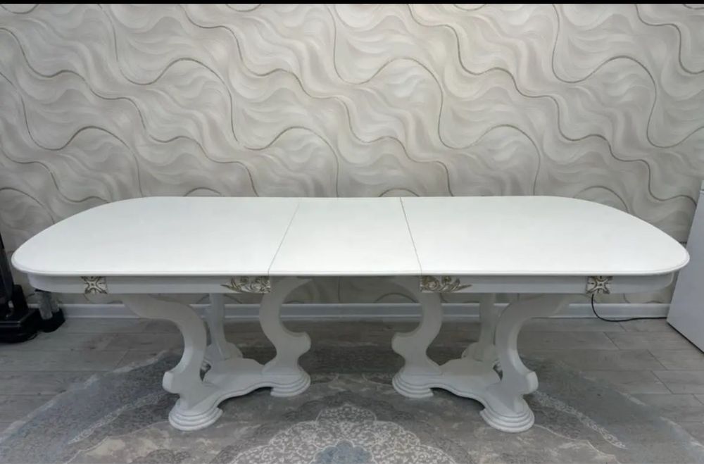 Комплект мягкий стол и стулья