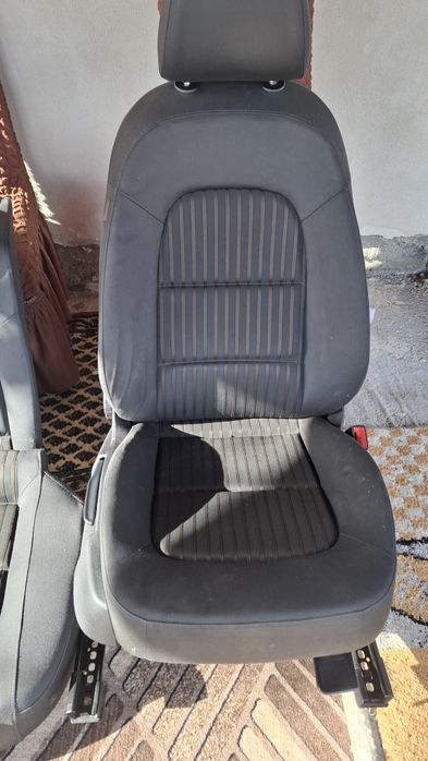 Vând interior audi a4 b8