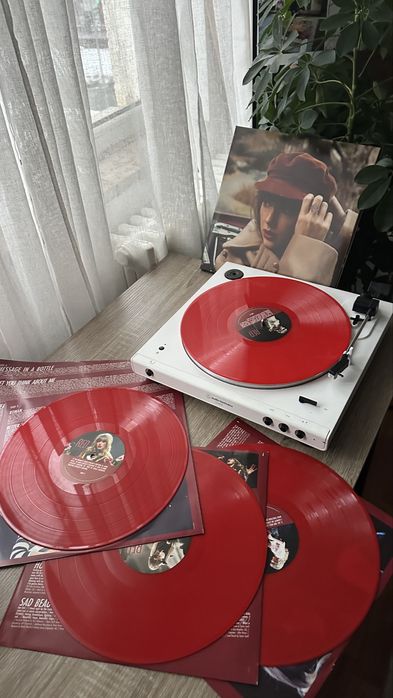Foarte rar vinil taylor swift red taylors version pe rosu foarte rarrr