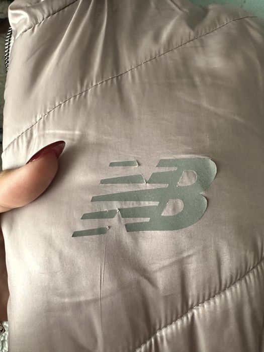 Дамско яке New Balance
