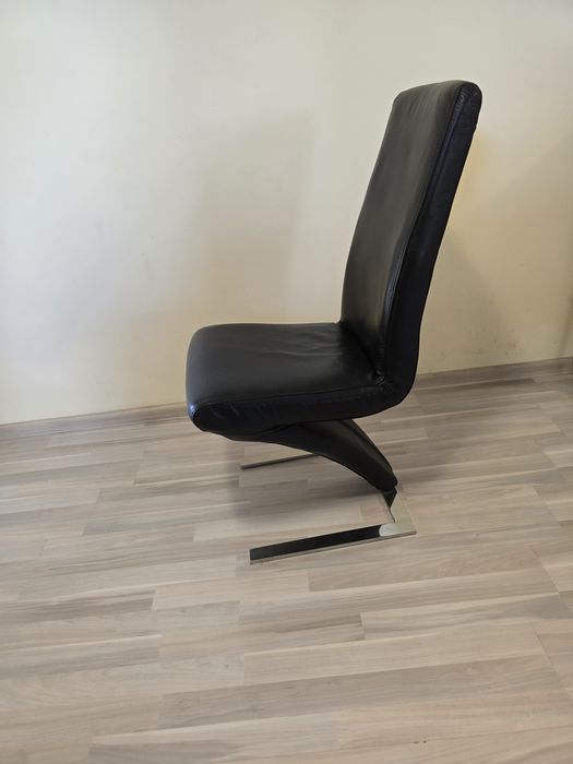 Трапезни столове 6 бр.