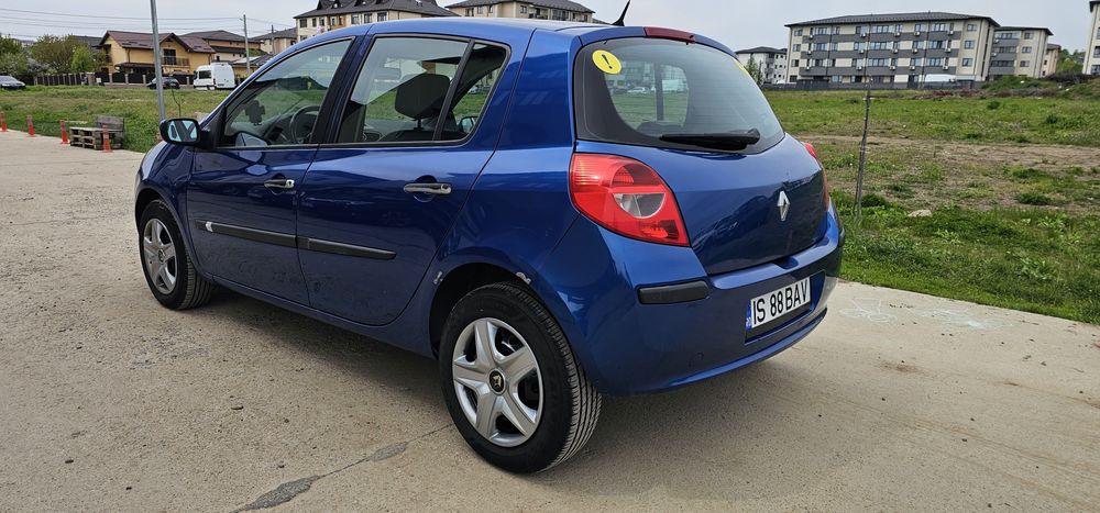 RENAULT Clio 2006 — imagine 4