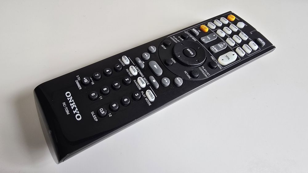 Продавам Onkyo TX-SR506 Ресийвър в Страхотно Състояние