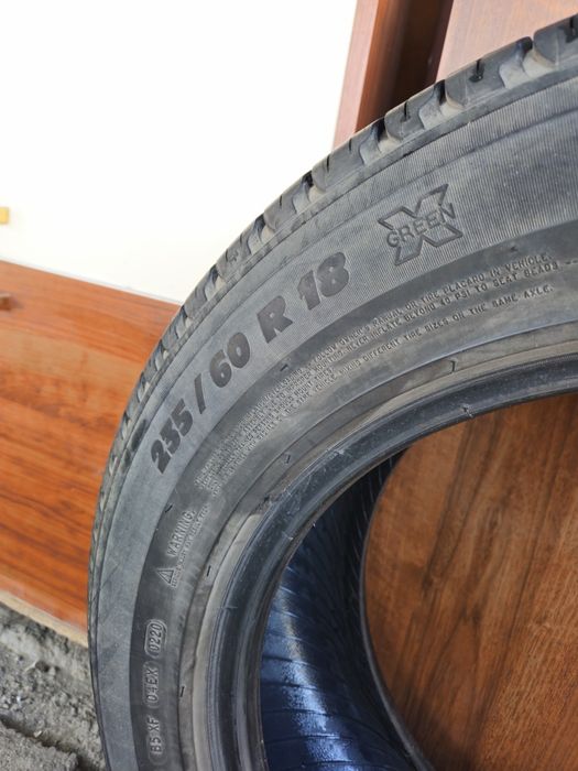Шина продам 235/60/18