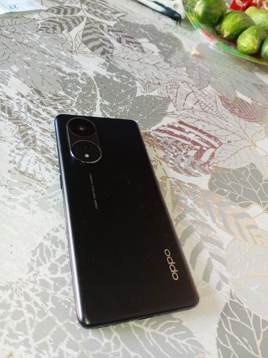 Продам oppo reno 8T 5G возможен обмен