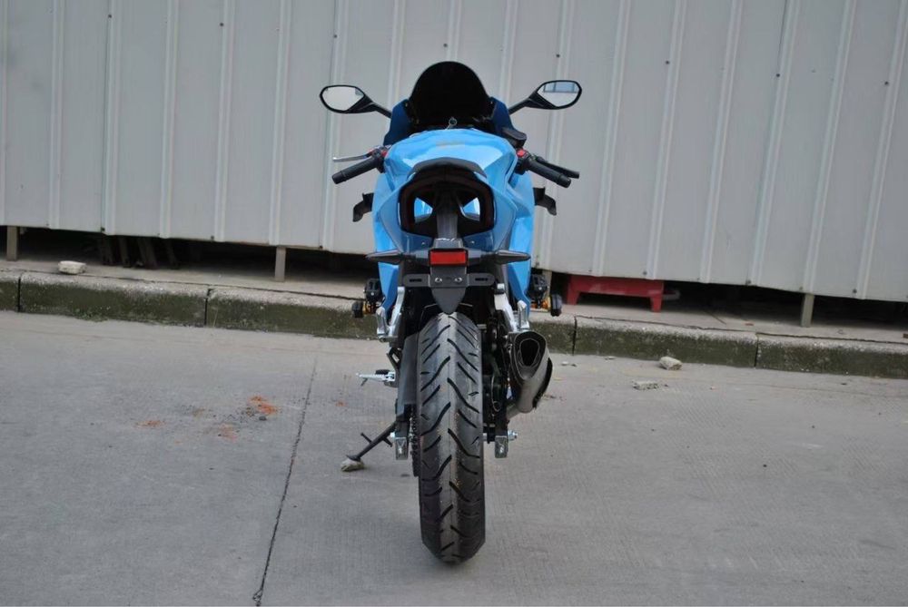 Ducati 400 cc спорт байк