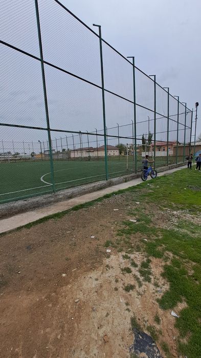 Mini stadion sotiladi