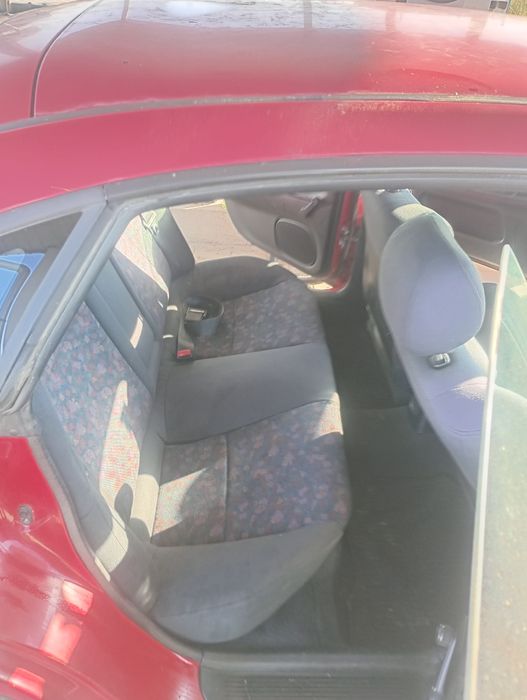 Mazda 323F 1.5 benzina,ITP valabil,580 euro