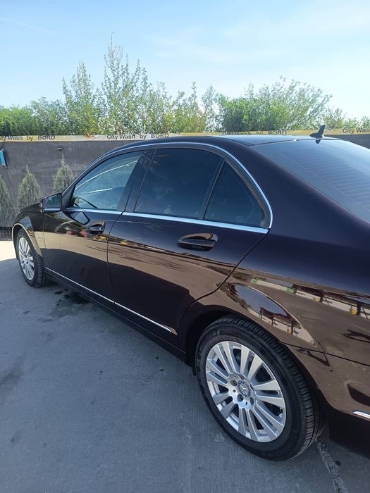 MERCEDES-BENZ C-Class 2013 — imagine 2