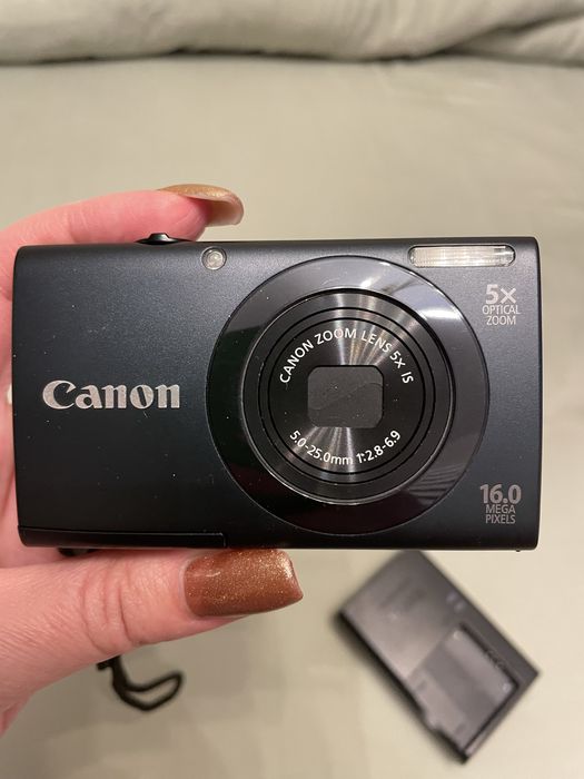 Фотоаппарат Cannon