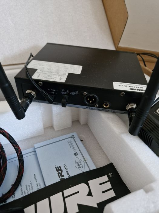 Микрофон Shure QLXD4 Beta58A черный