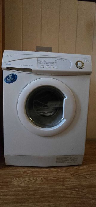 Отдам стиральную машину Samsung
