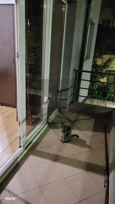 Garsoniera decomandata/etaj 1 /15 min metrou Aparatorii Patriei
