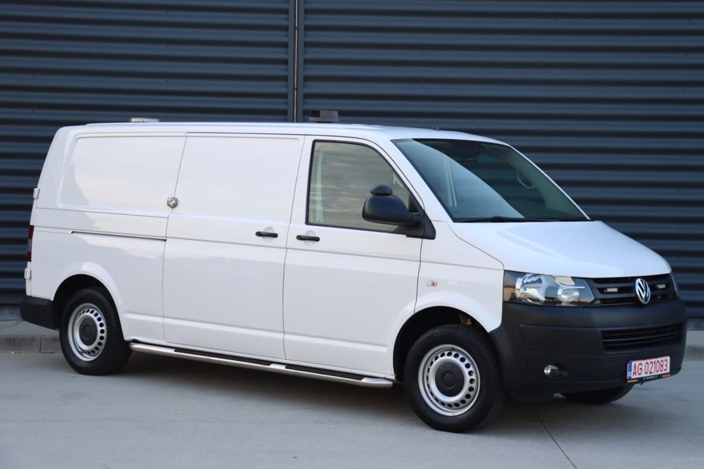 Volkswagen Transporter /DSG/Navi/Invertor 220/Webasto/Camera/Parktronic