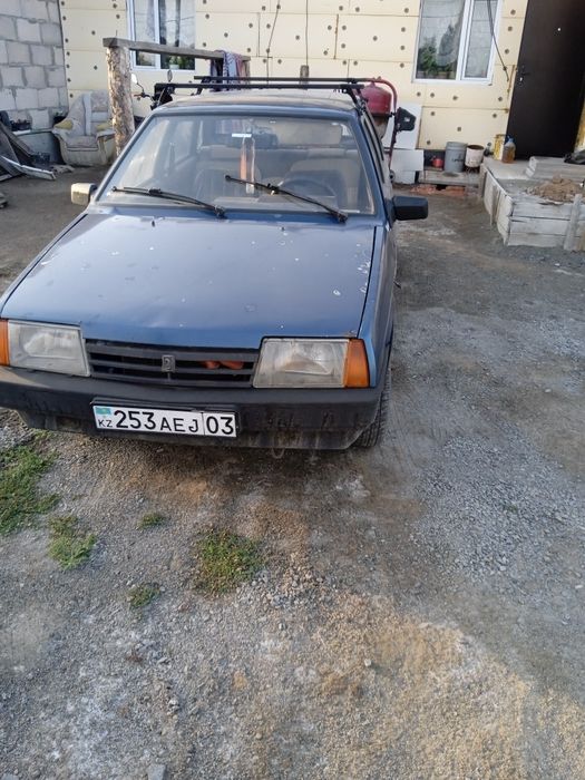 Продам машину Ваз 21099