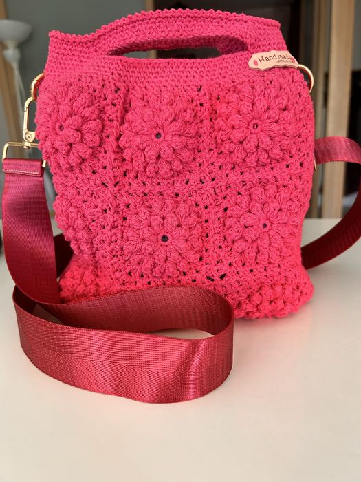 Gentuta crosetata, din fir de bumbac ecologic, dimensiune 23cm/21 cm