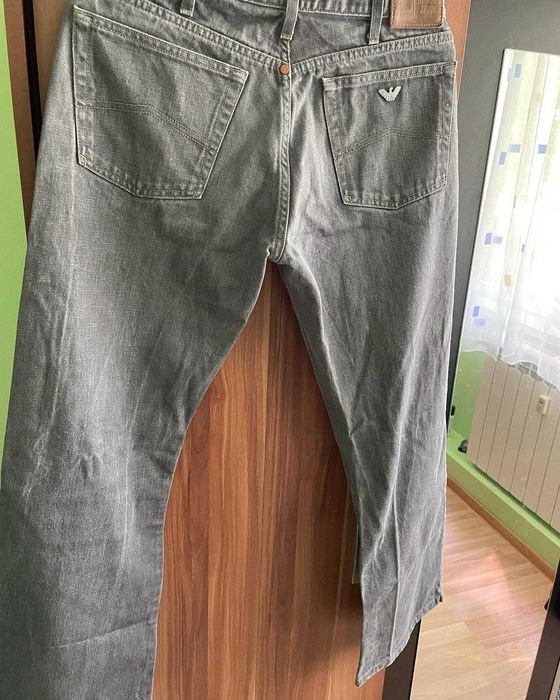Jeansi Gri Armani