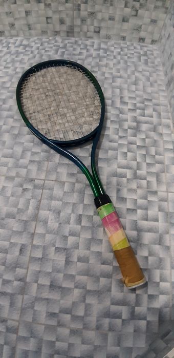 Ракетка для большого тенниса