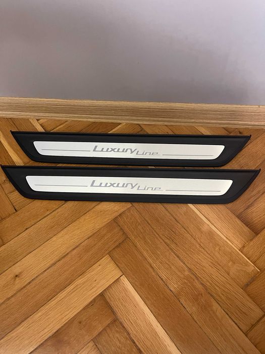 BMW G30 лайсни на праговете БМВ Г30 прагове