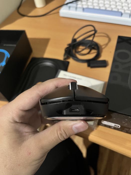 Мышка Logitech Pro x superlight