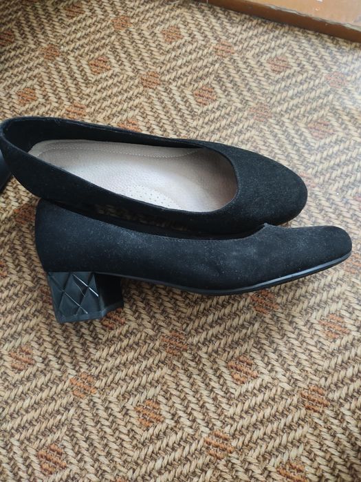 Продам, вся обувь