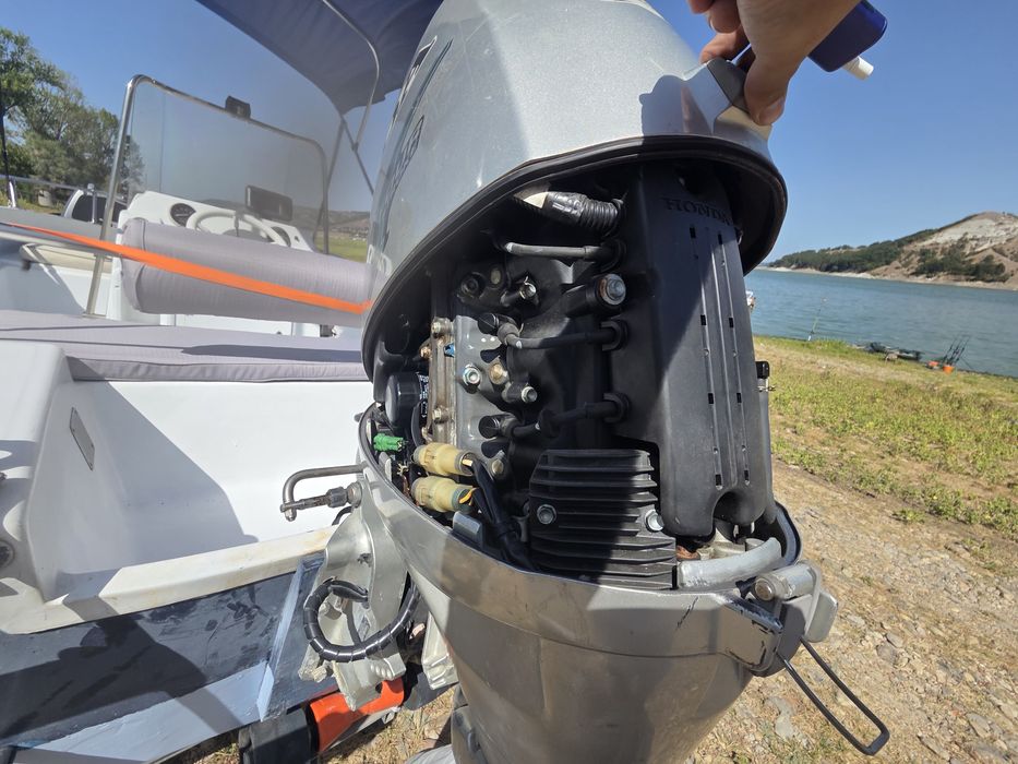Лодка Marea Honda 40