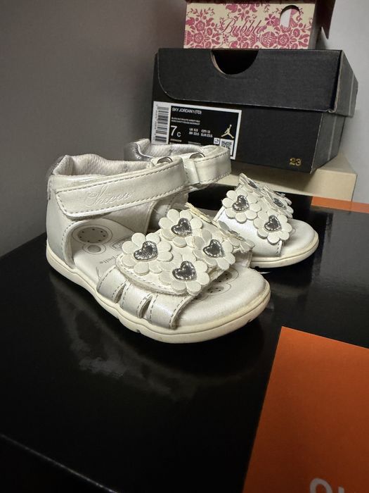 Sandale Chicco marimea 18