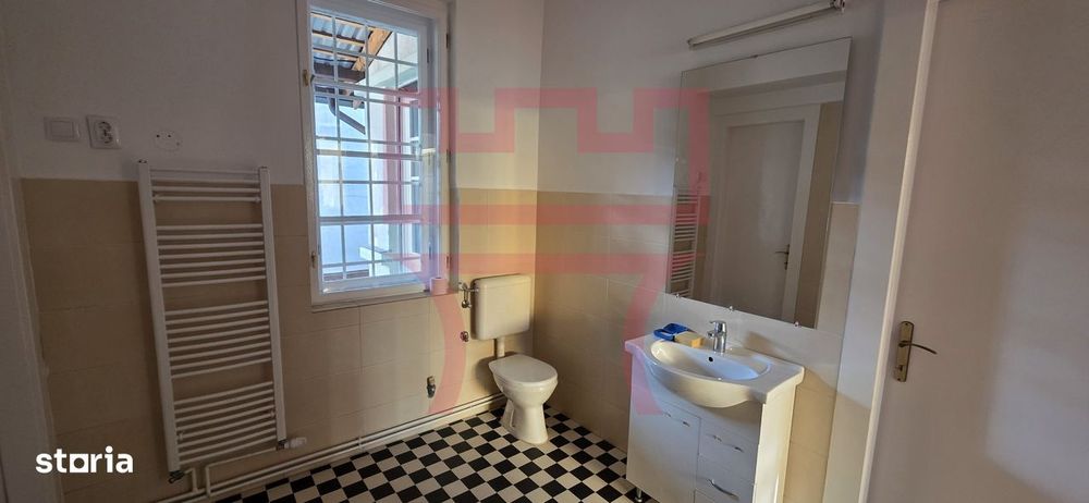 Apartament nemobilat sau birou in casa 160mp zona Emil Isac