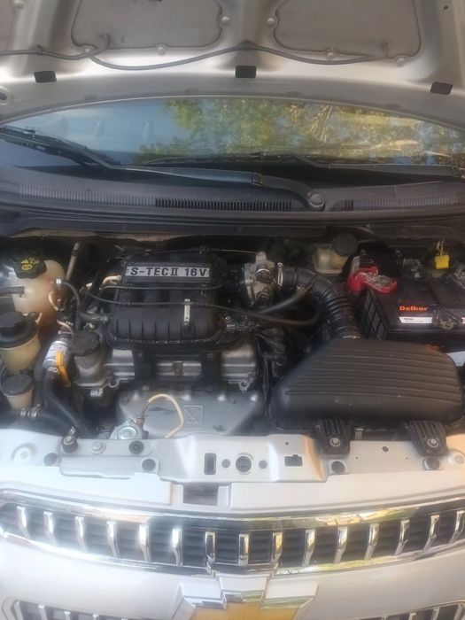 Спарк срочно сотилади