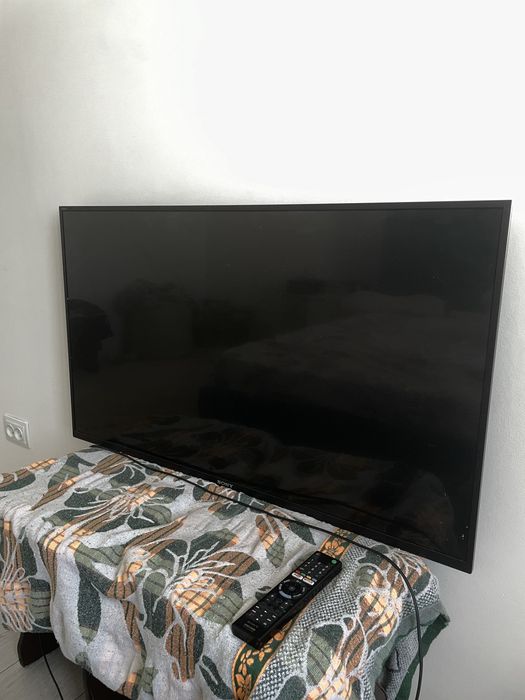 Телевизор Sony KDL-43WE755
