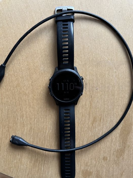 Garmin Forerunner 935 часы