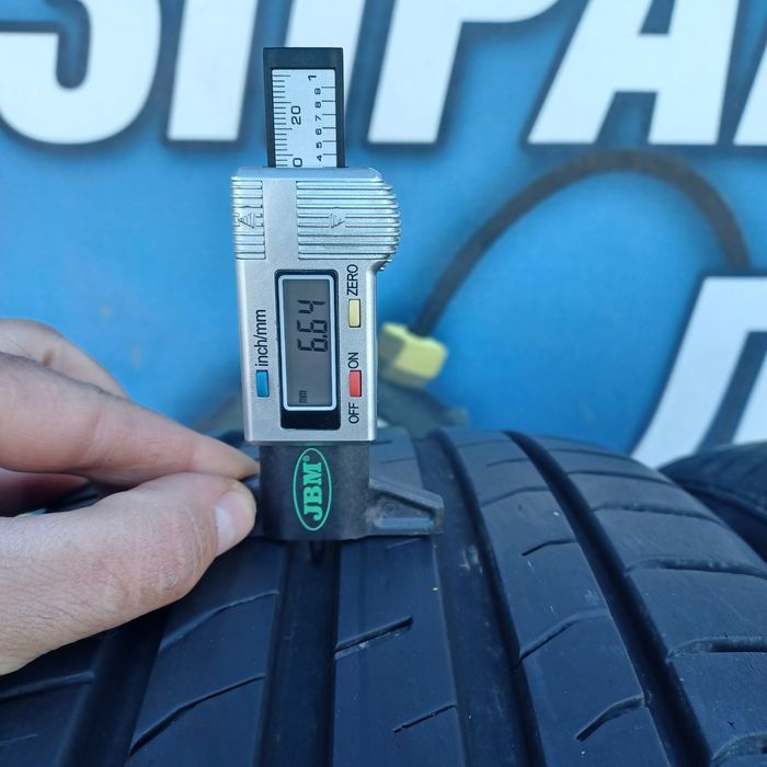 225 50 17 Nexen 2бр летни дот 4321