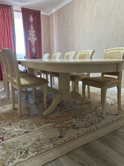 Продам стол в хорошем состоянии