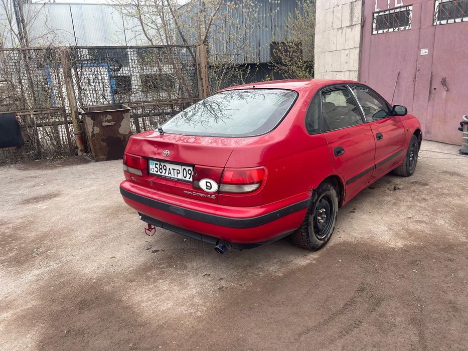 Продам Тоиота Карина Е