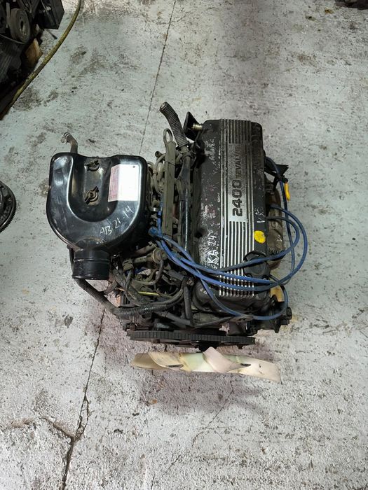 Двигатель Nissan Terrano 2 R20 KA24 2.4l