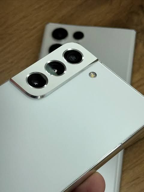 Samsung Galaxy S22 5G (Корейская сборка)