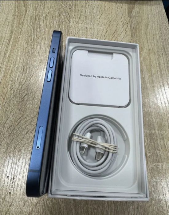 Продаётся Iphone 13 на 128гб