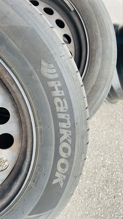 4бр.Железни джанти+2 нови гуми за Дачия/// 185/65/15
